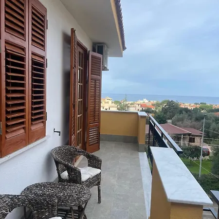 Casa Maro' Apartment *