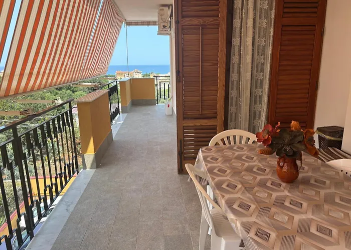 Apartment Casa Maro' *